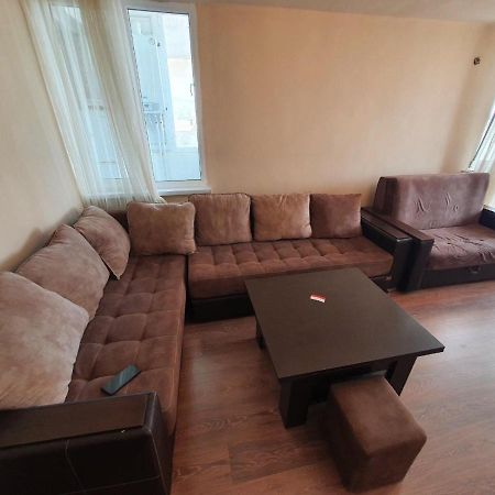 Apartment In Yerevan On Amiryan Street Bagian luar foto